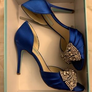 Royal Blue Dress Shoes. Betsy Johnson size 8